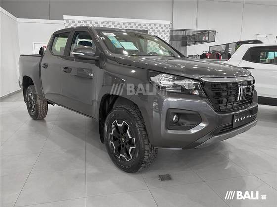 FIAT TITANO 2.2 TURBO DIESEL VOLCANO 4X4 AT8 FIAT TITANO 2.2 TURBO DIESEL VOLCANO 4X4 AT8